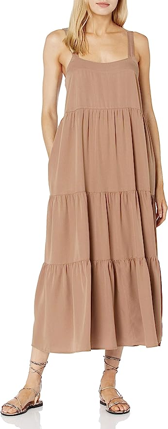 Introducing the Women’s Britt Tiered Midi Dress – Embrace Effortless Elegance